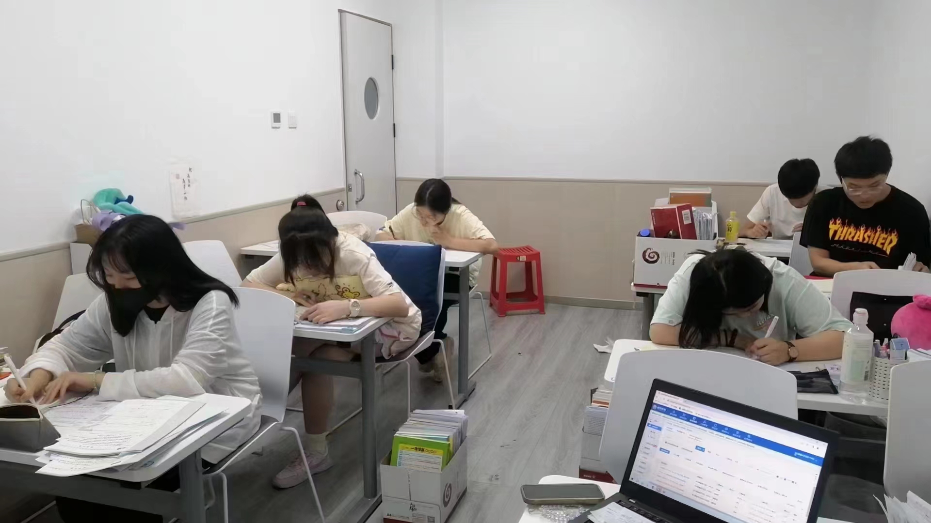 青岛黄岛区初三数学辅导：锐满分教育一对一/小班课课程介绍(2)