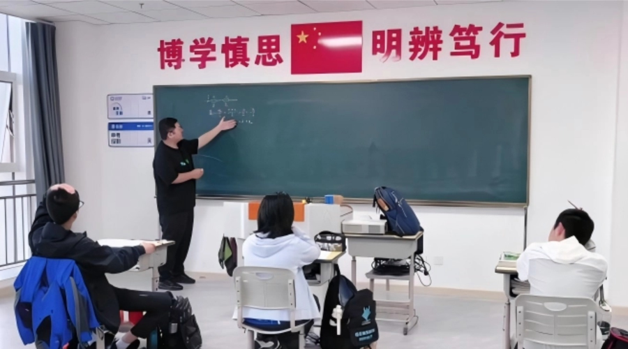石家庄初三(九年级)最后一个寒假:中考前最后一次“补漏洞”的窗口,别等一模后再后悔!锐满分初升高一对一,老师深耕本地教学年,熟悉石家庄重点校出题思路(3) 石家庄初三(九年级)最后一个寒假:中考前最后一次“补漏洞”的窗口,别等一模后再后悔!锐满分初升高一对一,老师深耕本地教学年,熟悉石家庄重点校出题思路(3)